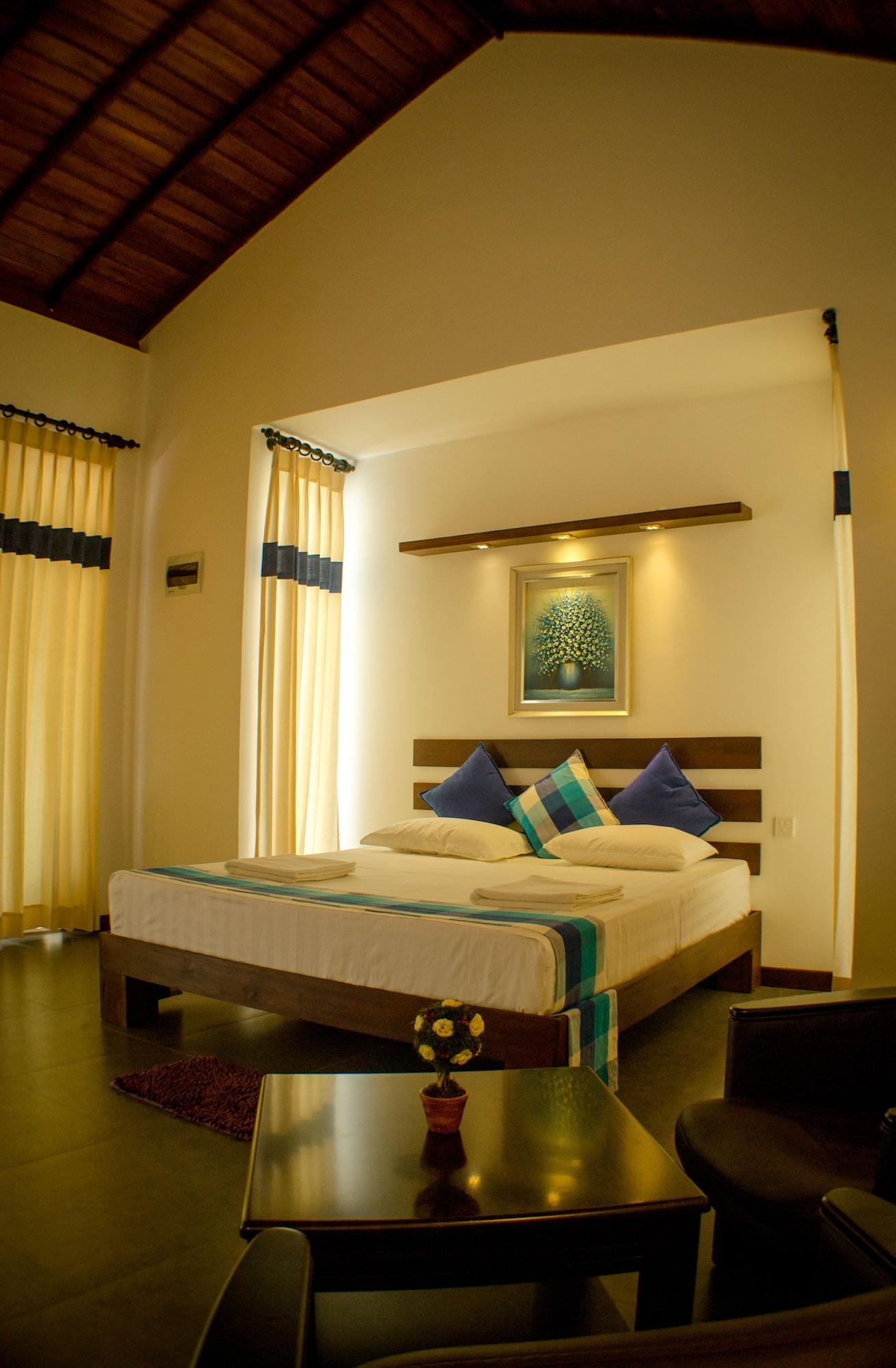 Hotel Alakamanda Anuradhapura Exterior photo